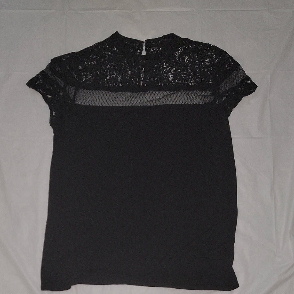 Express - Elegant Black Lace Top
